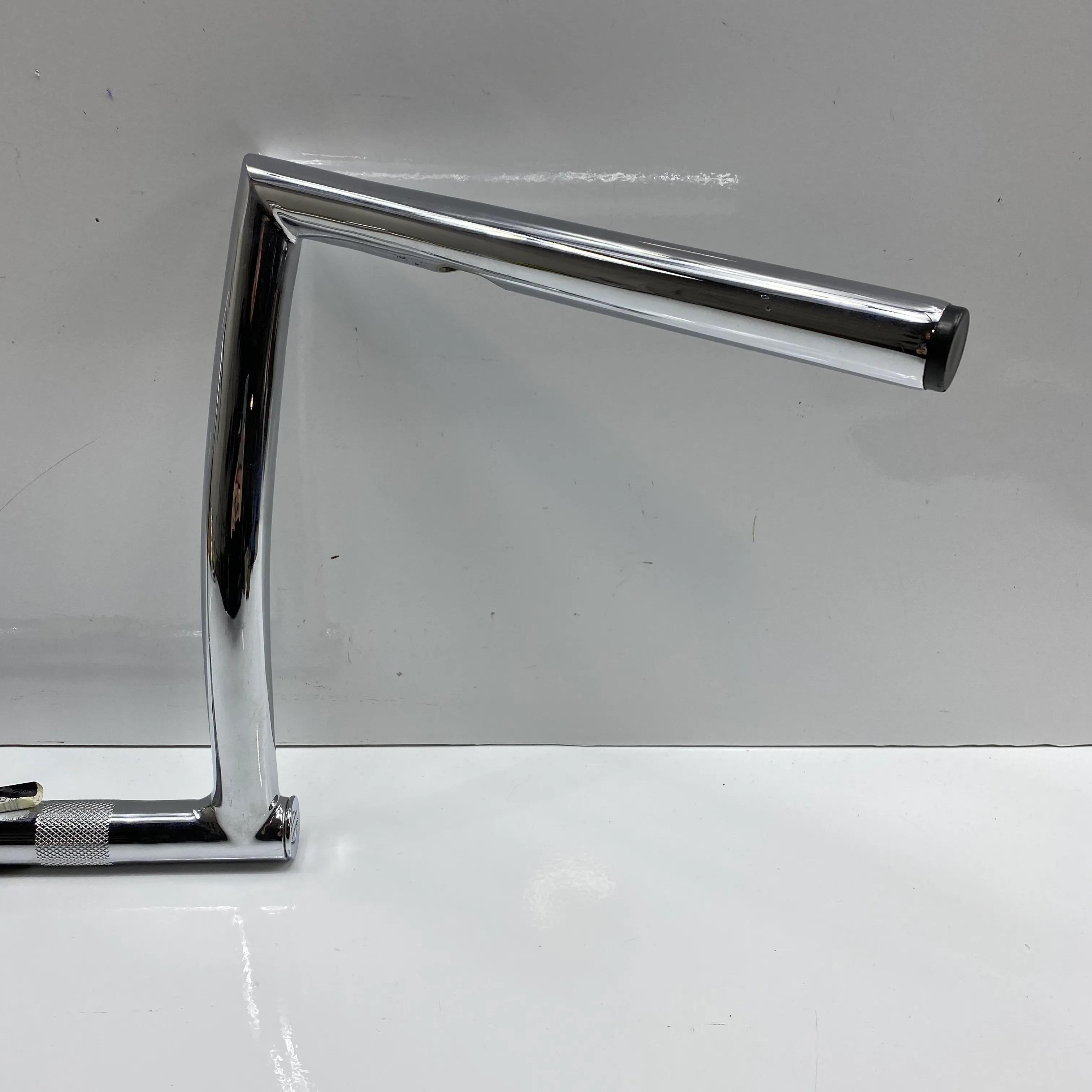 Guidon ciselé OEM 55800198