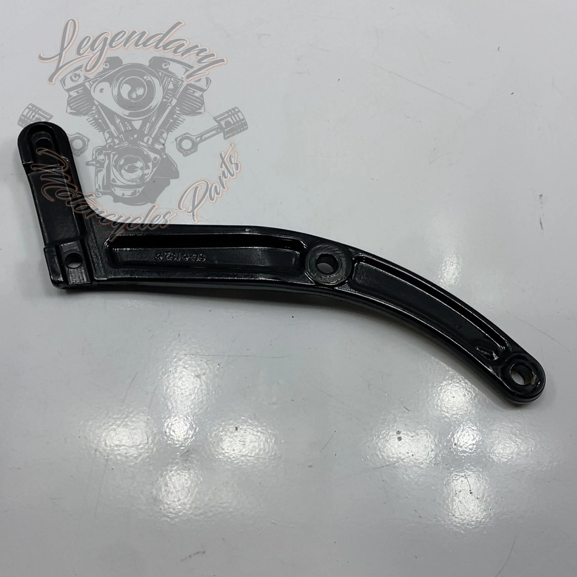 Support garde boue arrière droit OEM 47814-08 ( 47813-08BHP )