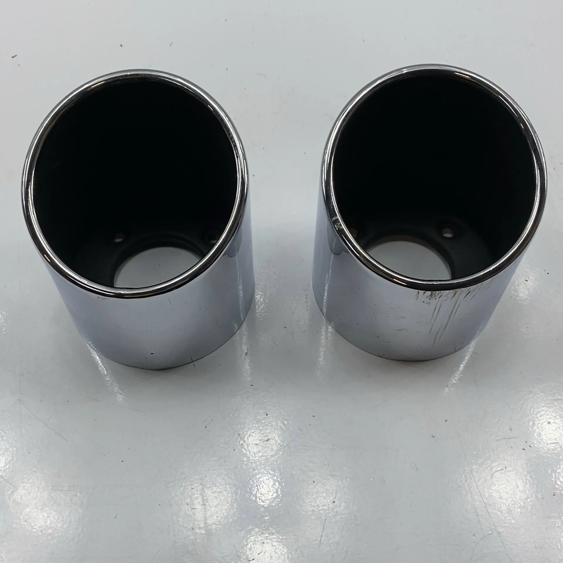 Embouts de silencieux 4 OEM 65100019