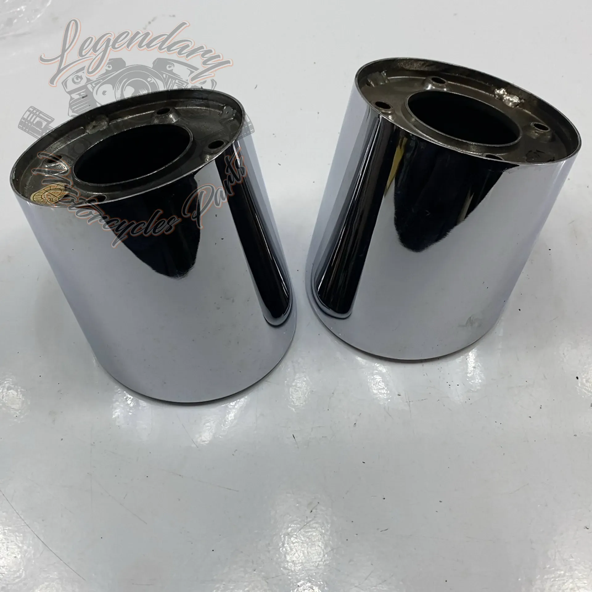 Embouts de silencieux 4 OEM 65100019