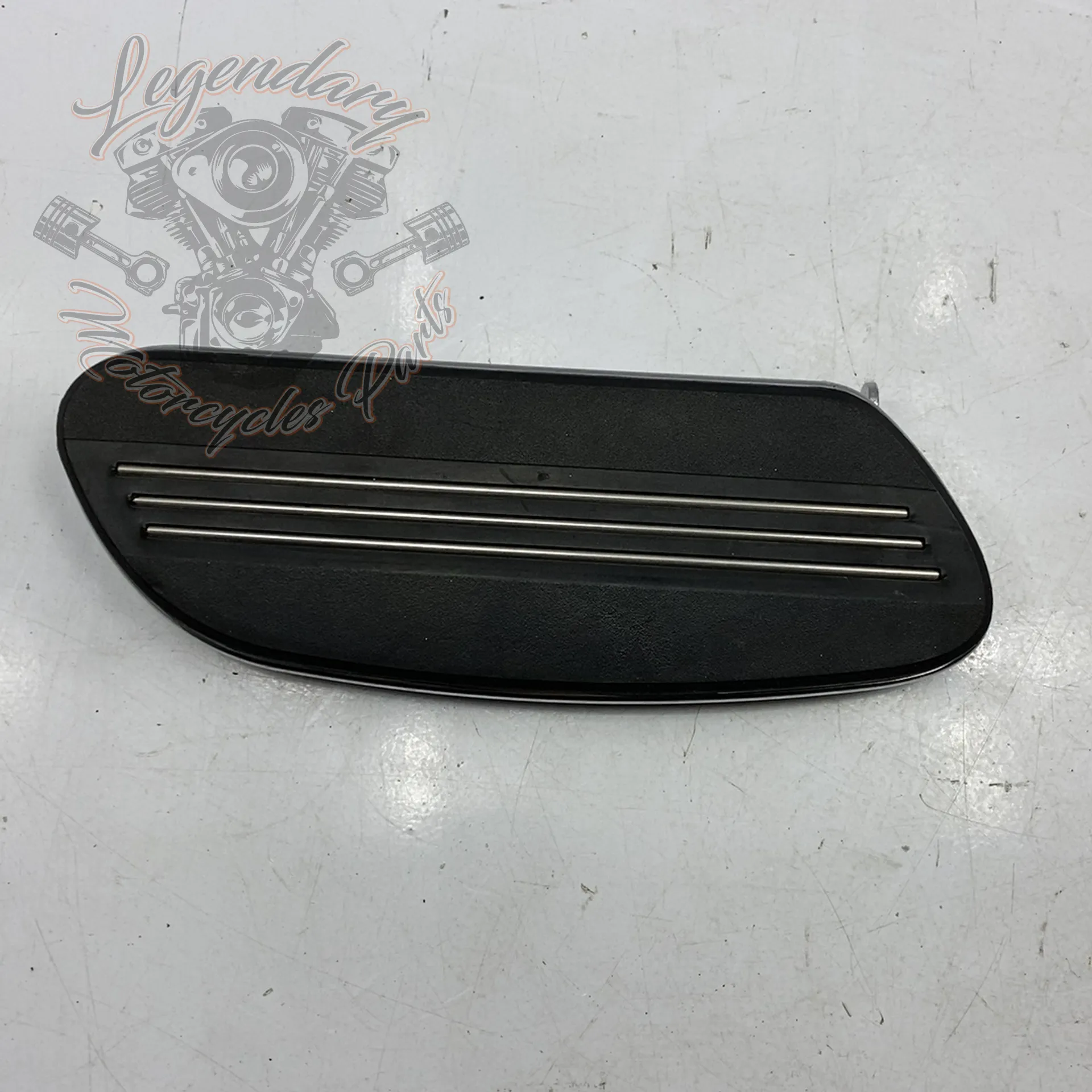 Plateau conducteur gauche OEM 50688-04