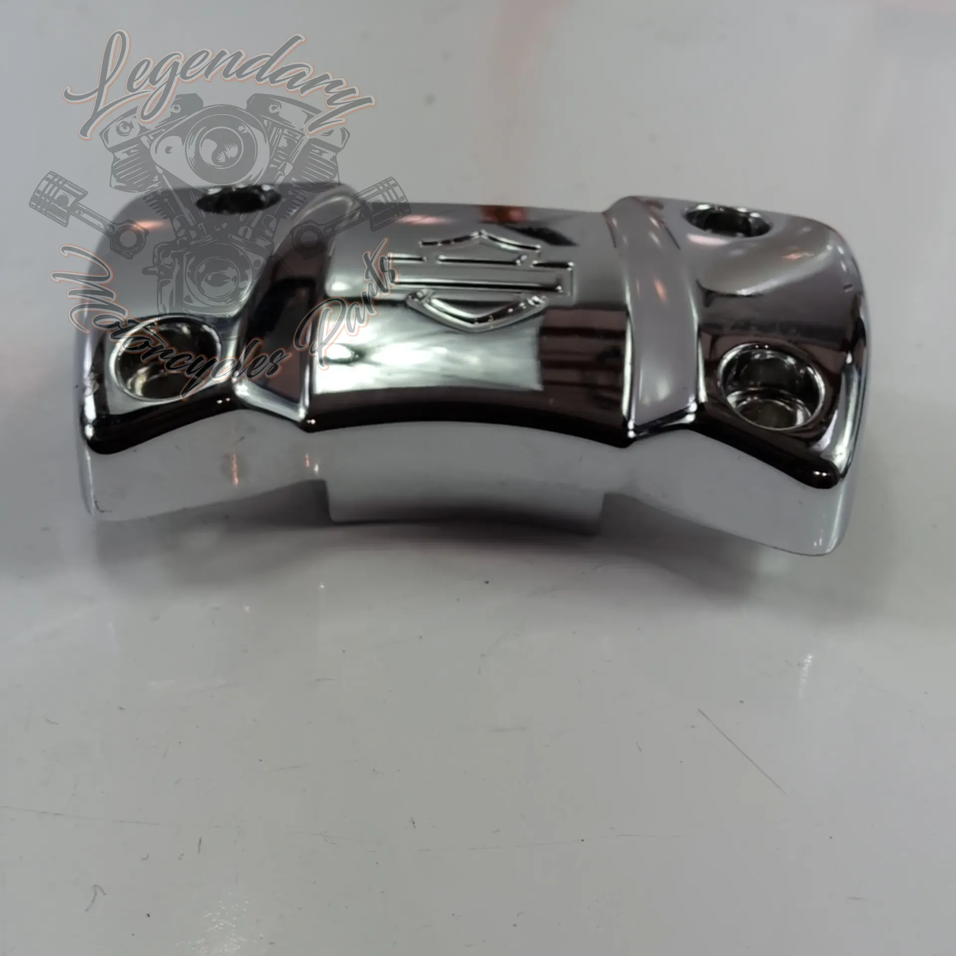Risers et pontet de guidon OEM 55900110