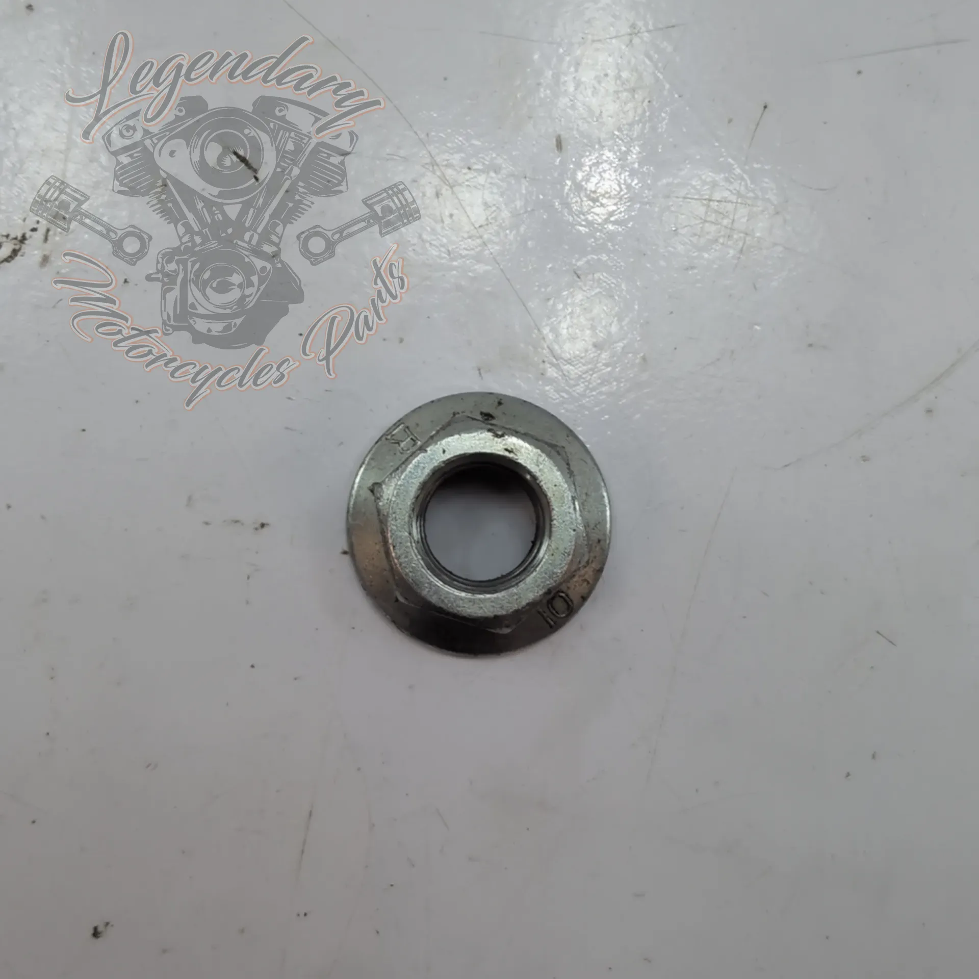 Écrou de bras oscillant OEM 7437M